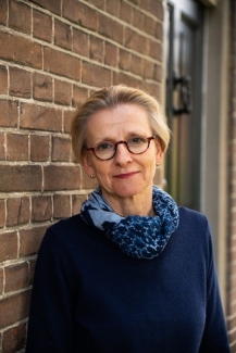  Anna  Rensen A.J.M.